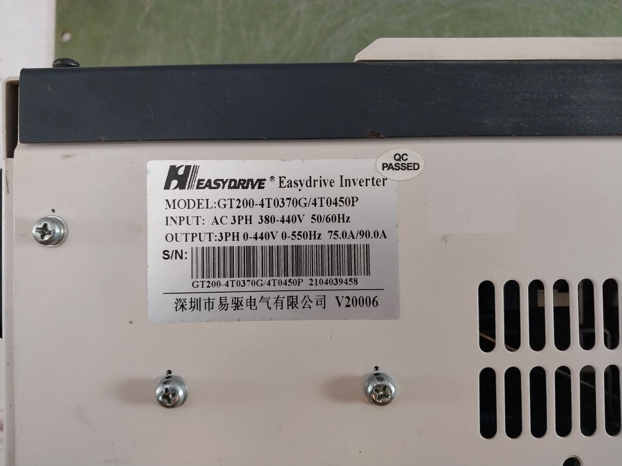 Easy Drive Gt200-4T0370G/4T0450P General Purpose Inverter V20006 Eb04553Smb