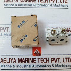 Eaton 10250T/9100T Pushbutton Contact Block 1 No/ 1 Nc Series D2