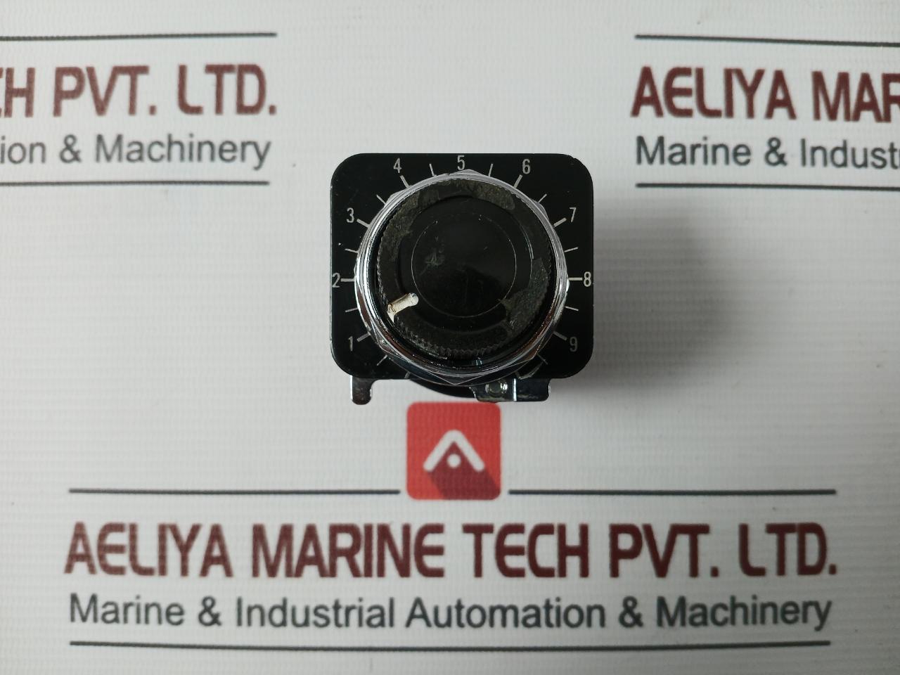 Eaton 10250T Potentiometer 10,000 Ohms 50V