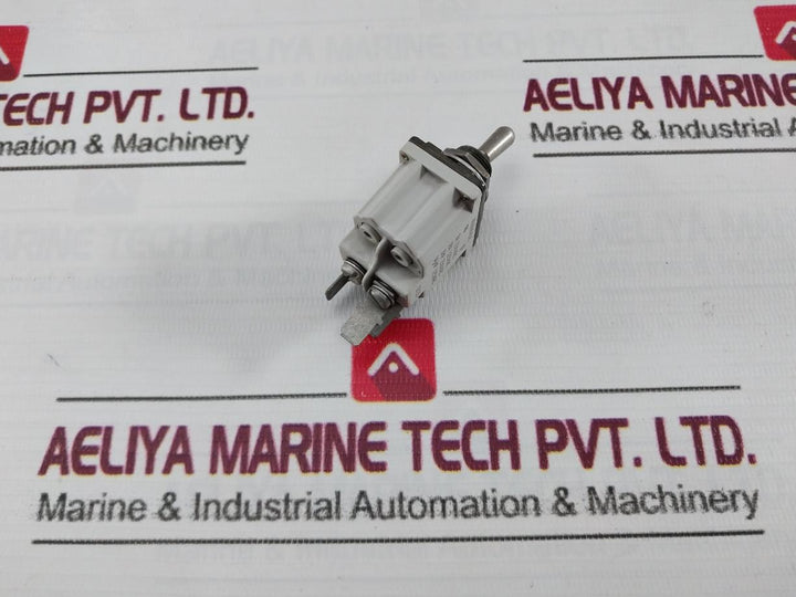 Eaton 81640 Push Button Switch 9A 250Vac