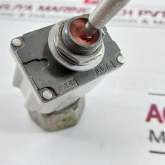 Eaton 81640 Push Button Switch 9A 250Vac