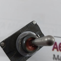 Eaton 81640 Push Button Switch 9A 250Vac