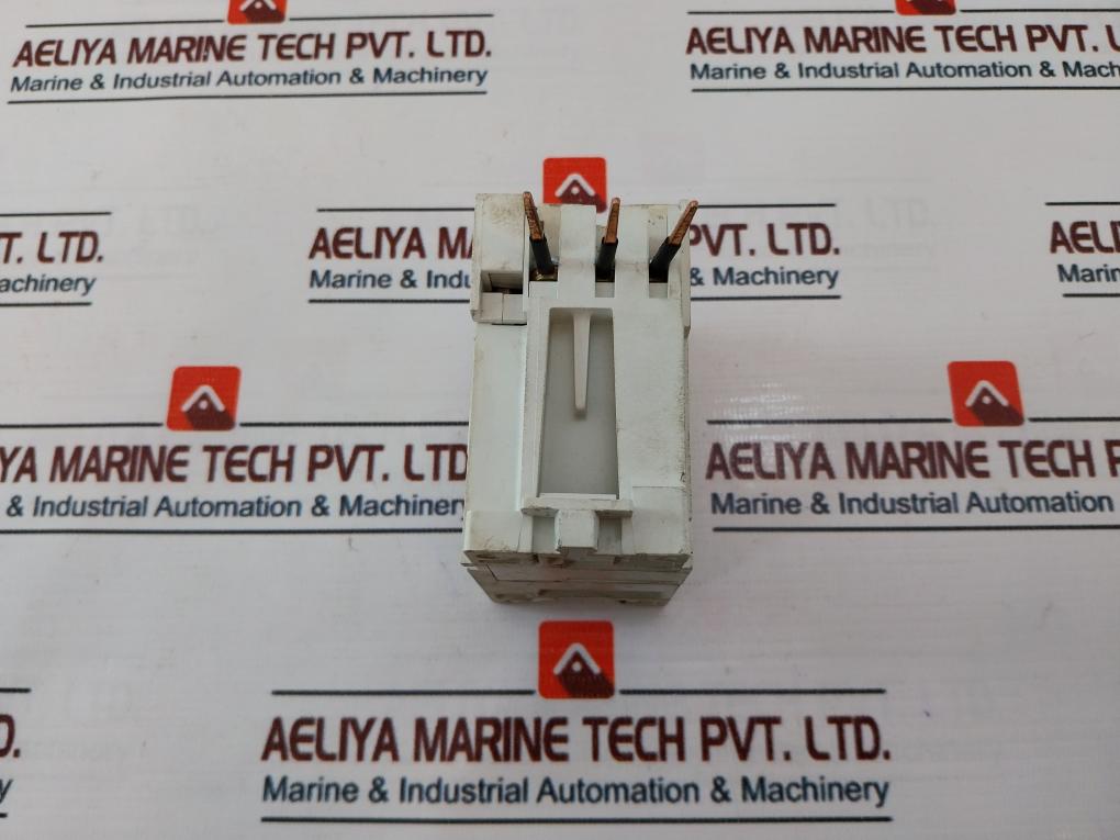 Eaton C306Dn3 Contactor H2108B Series B1 600Vac