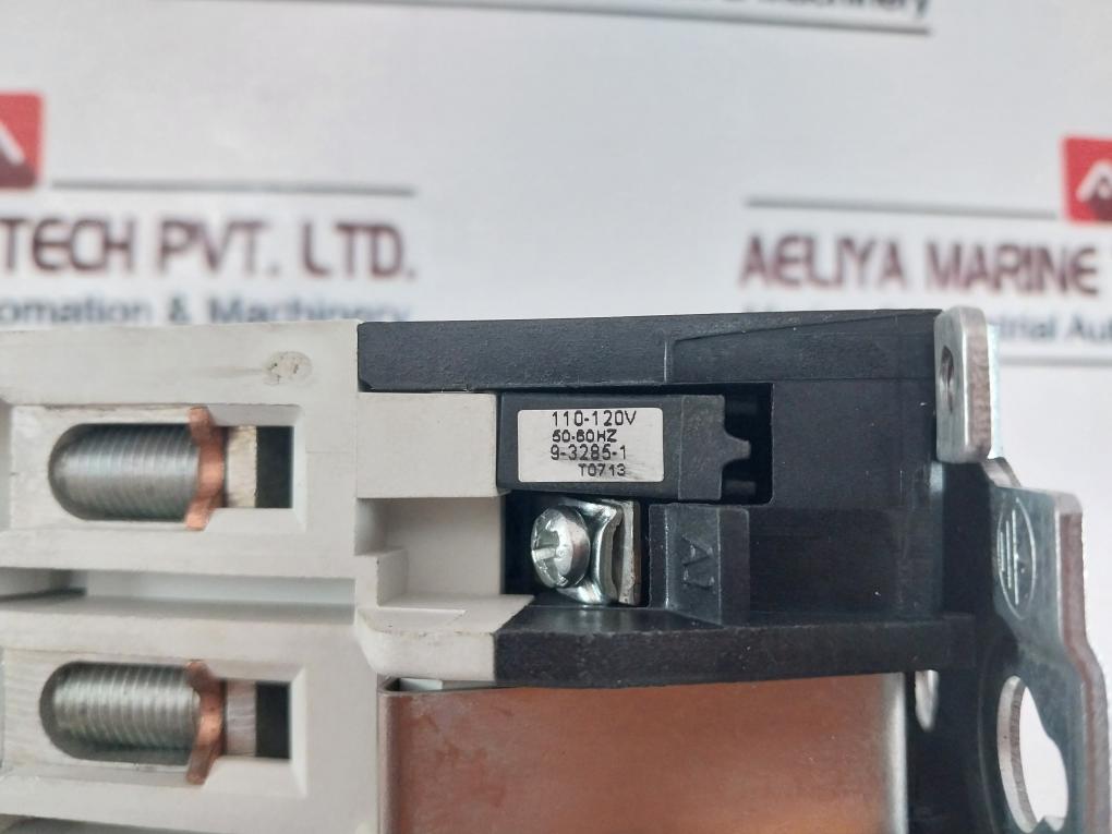 Eaton Cn15Gn3 Contactor C320Kgs1