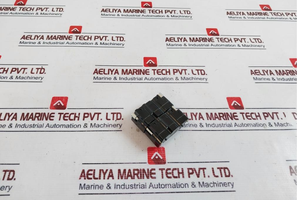 Lot of 2X Eaton Cutler Hammer E30KLA3 Contact Block Series A4 T0819