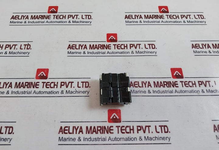 Lot of 2X Eaton Cutler Hammer E30KLA3 Contact Block Series A4 T0819