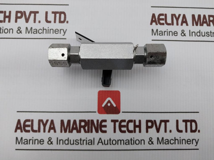 Eaton Cw617N Stainless Steel Straight Needle Valve