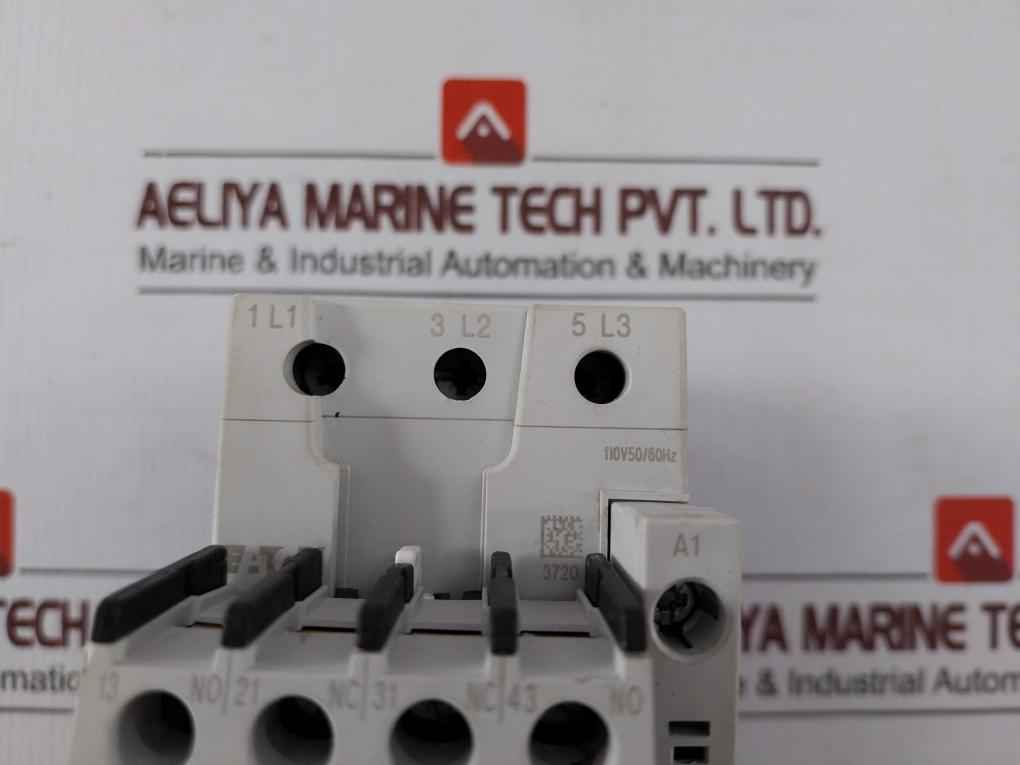 Eaton Dil M40 Moeller 3-pole Power Contactor With Auxiliary Contact Block 8000V