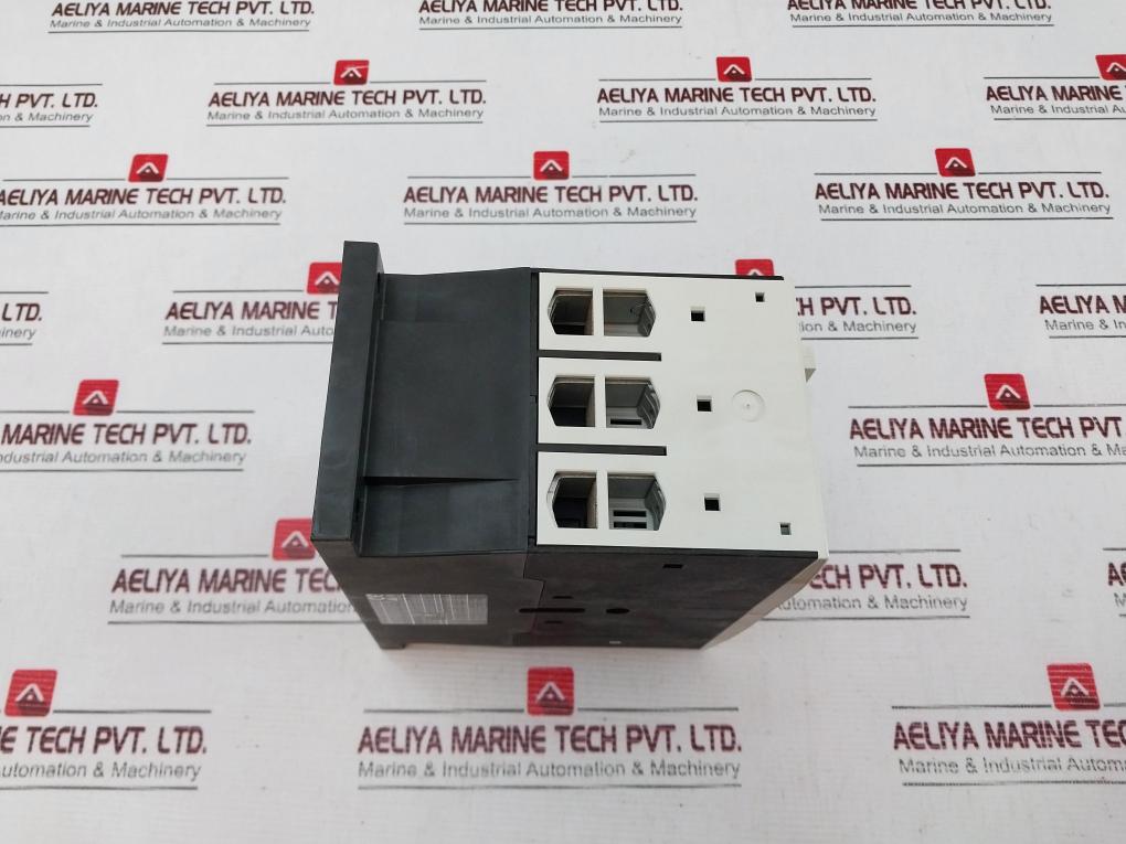 Eaton Dil M95 3 Pole Contactor 380V50Hz/440V60Hz 130A