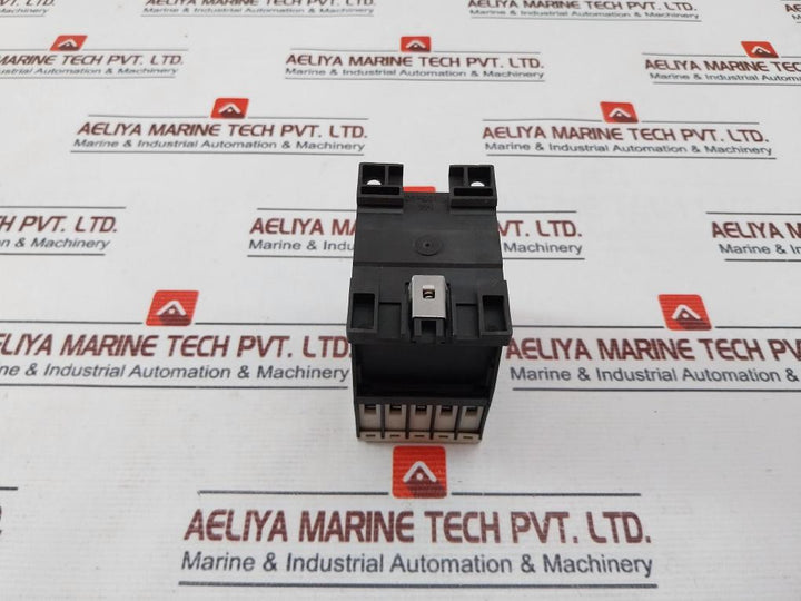 Eaton Dilm9-01 Contactor 4Kw/400V,Dc-operated 3 Ph 600V Ac