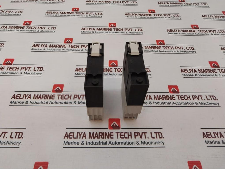 Eaton Etr4-11-a Electronic Timing Relay 50/60Hz