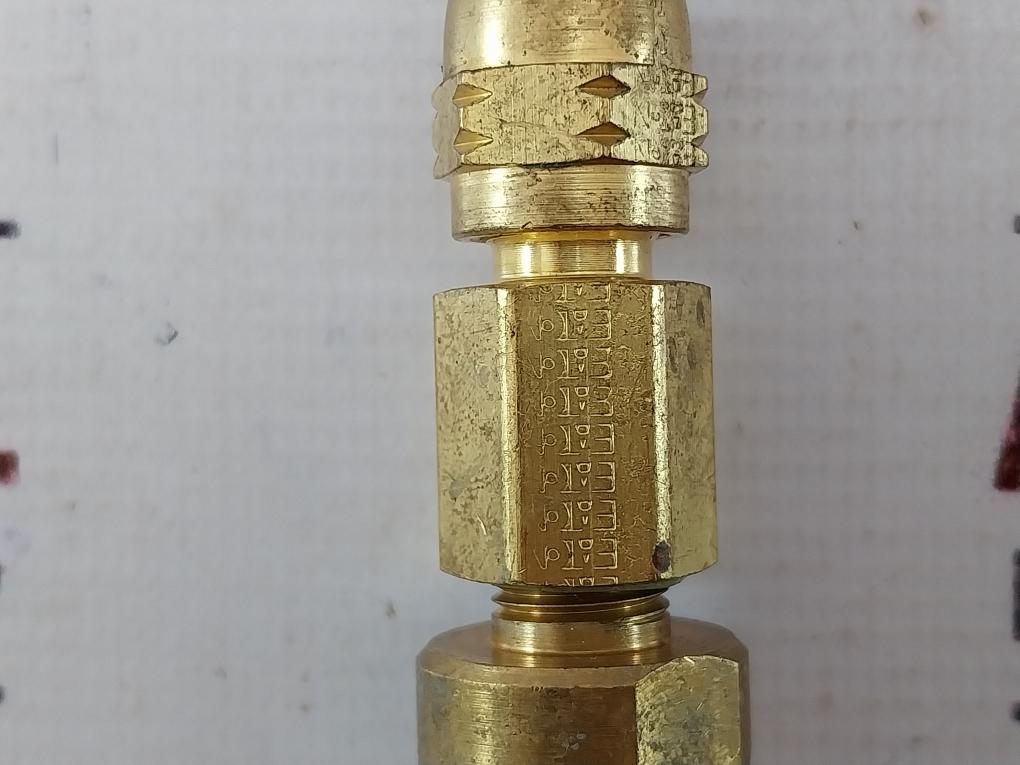 Eaton 20417 Exhaust Valve BD342476 36420201-01-BOP