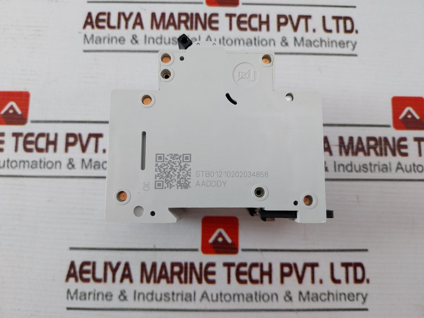 Eaton Faz-c32/3 Miniature Circuit Breaker 415V 440V (50Hz) 32A 7,5Ka 480Y/277Vac