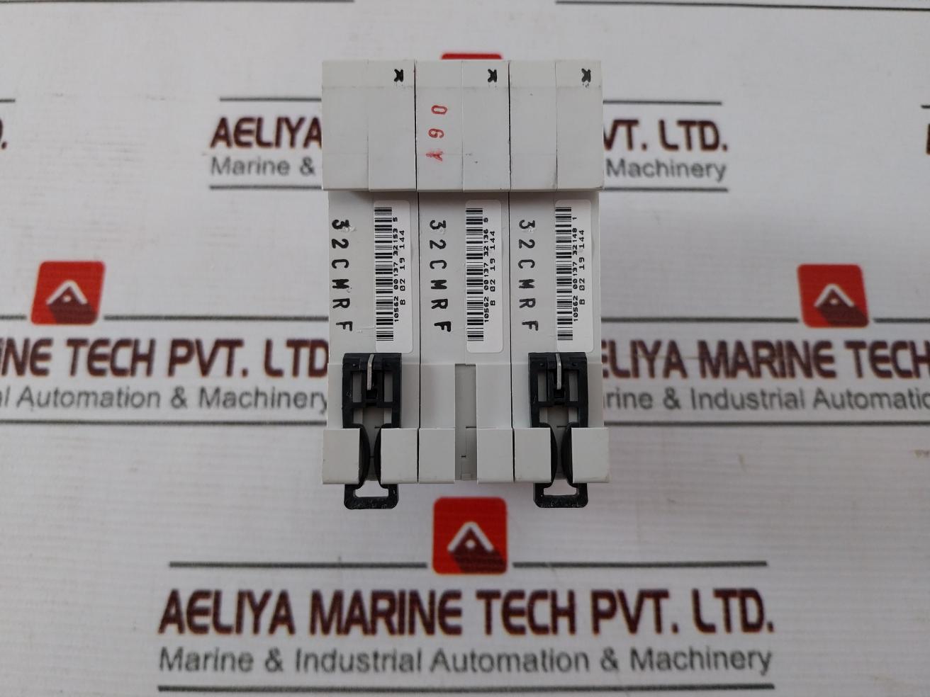 Eaton Faz-c32/3 Miniature Circuit Breaker 415V 440V (50Hz) 32A 7,5Ka 480Y/277Vac