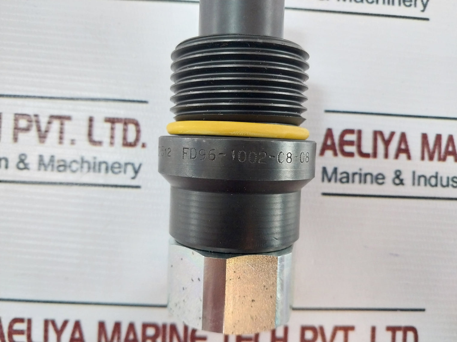 Eaton Fd96-1002-08-08, 1/2 Fnpt Plug Disconnect Coupling