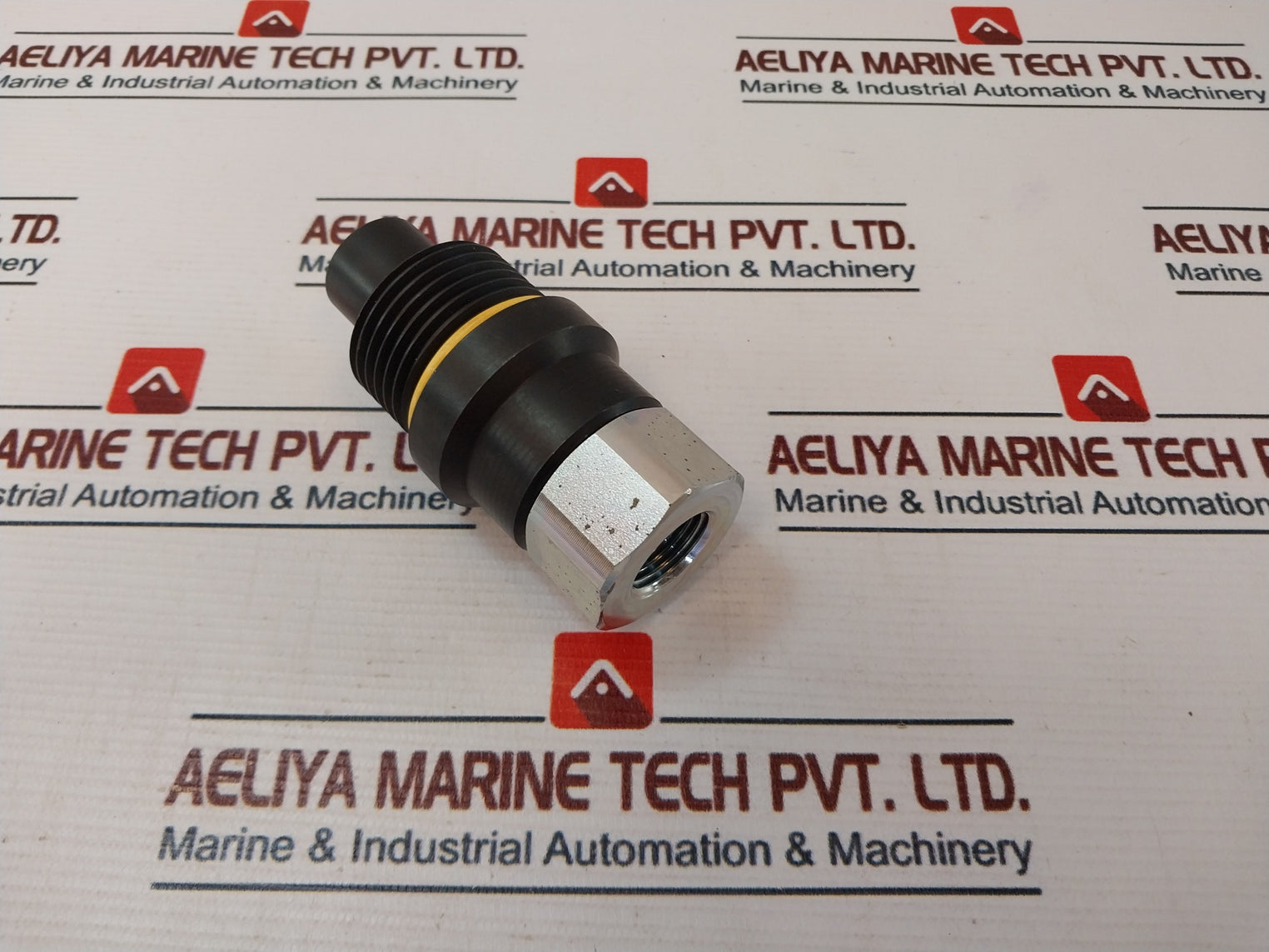 Eaton Fd96-1002-08-08, 1/2 Fnpt Plug Disconnect Coupling