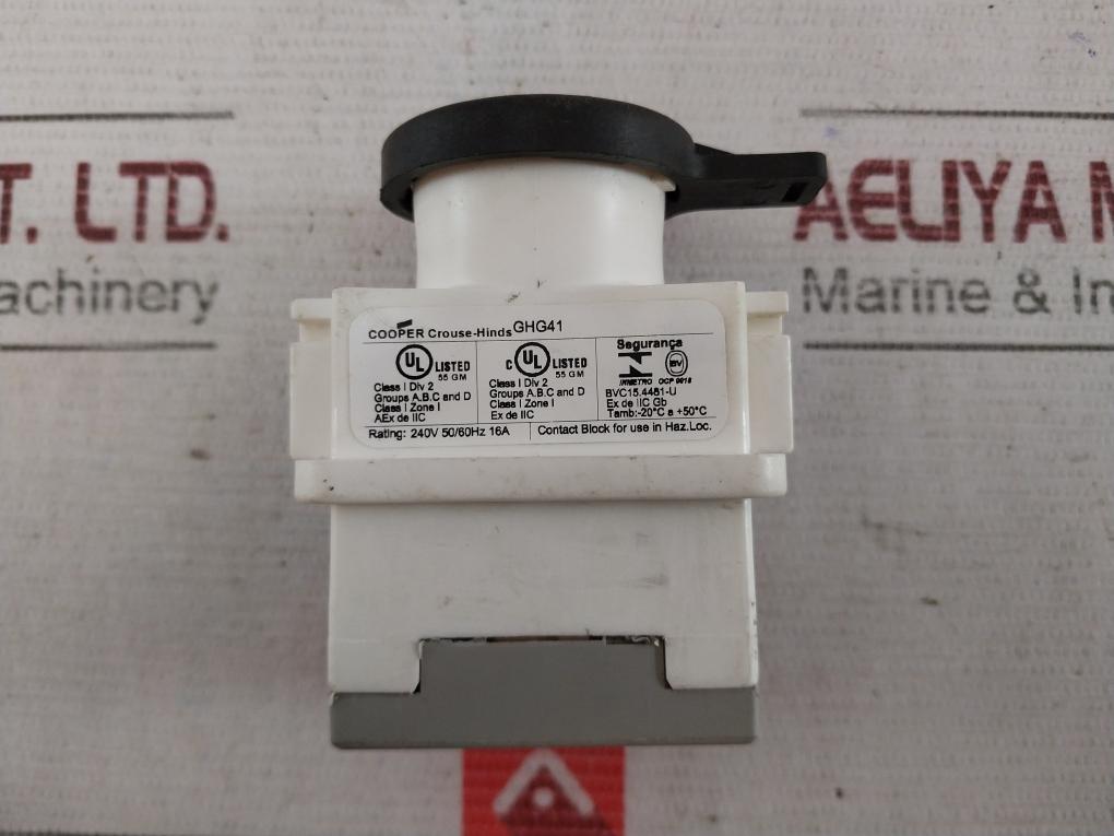 Eaton Ghg4181101R0001 Push Button Switch 240V 50/60Hz 16A 1207 Ghg41