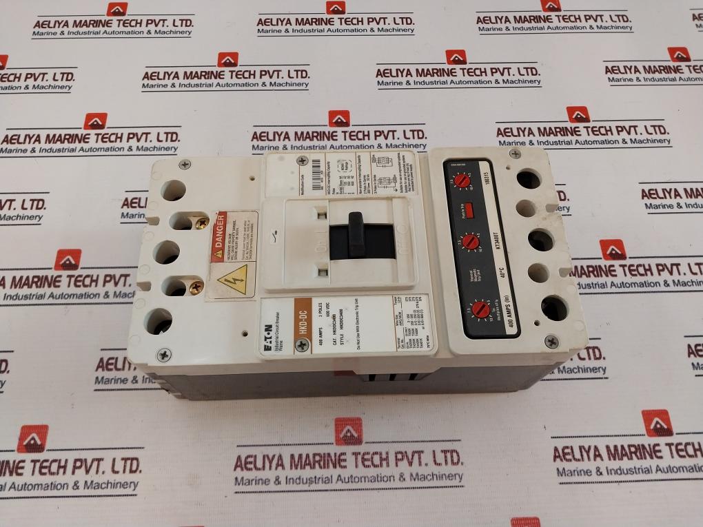 Eaton Hkddc3400 3 Pole Industrial Circuit Breaker Frame Series C 600Vdc