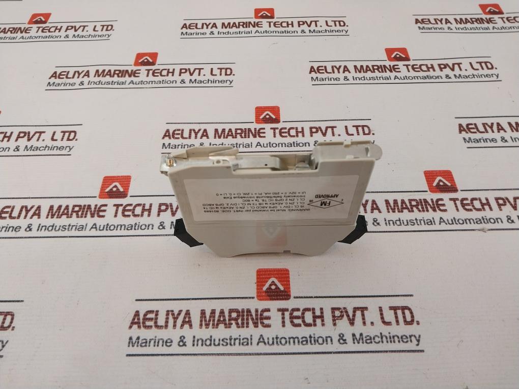 Eaton Mtl Iop32 Surge Protective Device (Crouse-hinds Series)