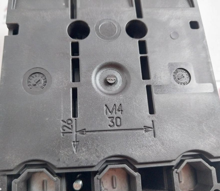 Eaton Nzmb1-a125 3-pole Moeller Series Molded Case Circuit Breaker