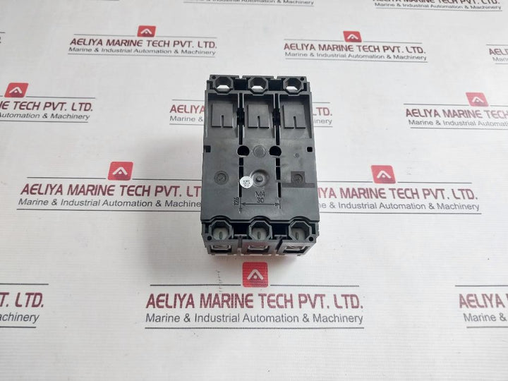 Eaton Nzmb1-a125 Molded Case Circuit Breaker 50/60Hz 50°C 1221B Il01203004Z