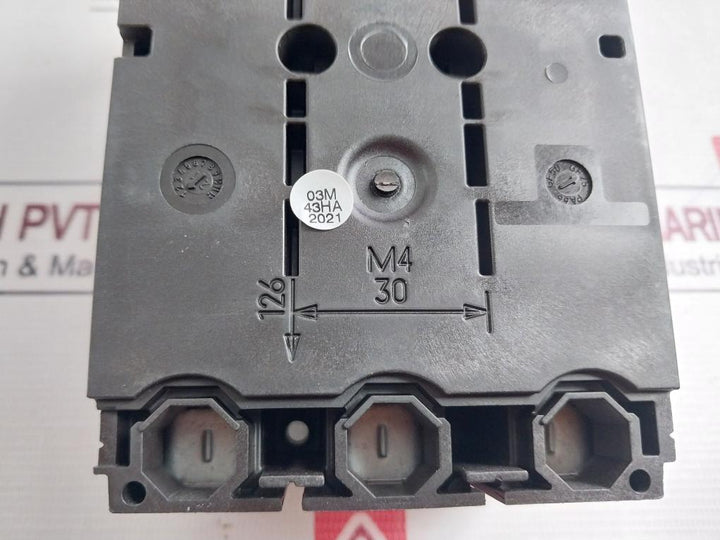 Eaton Nzmb1-a125 Molded Case Circuit Breaker 50/60Hz 50°C 1221B Il01203004Z