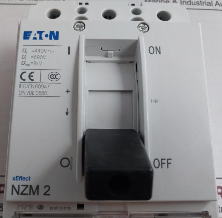 Eaton Nzmb2-a160-na Molded Case Circuit Breaker 3Pole 160A Gb/T14048.2 5A 600V