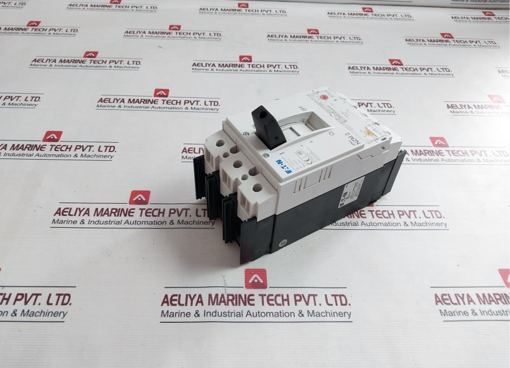 Eaton Nzmb2-a160-na Molded Case Circuit Breaker 3Pole 160A Gb/T14048.2 5A 600V