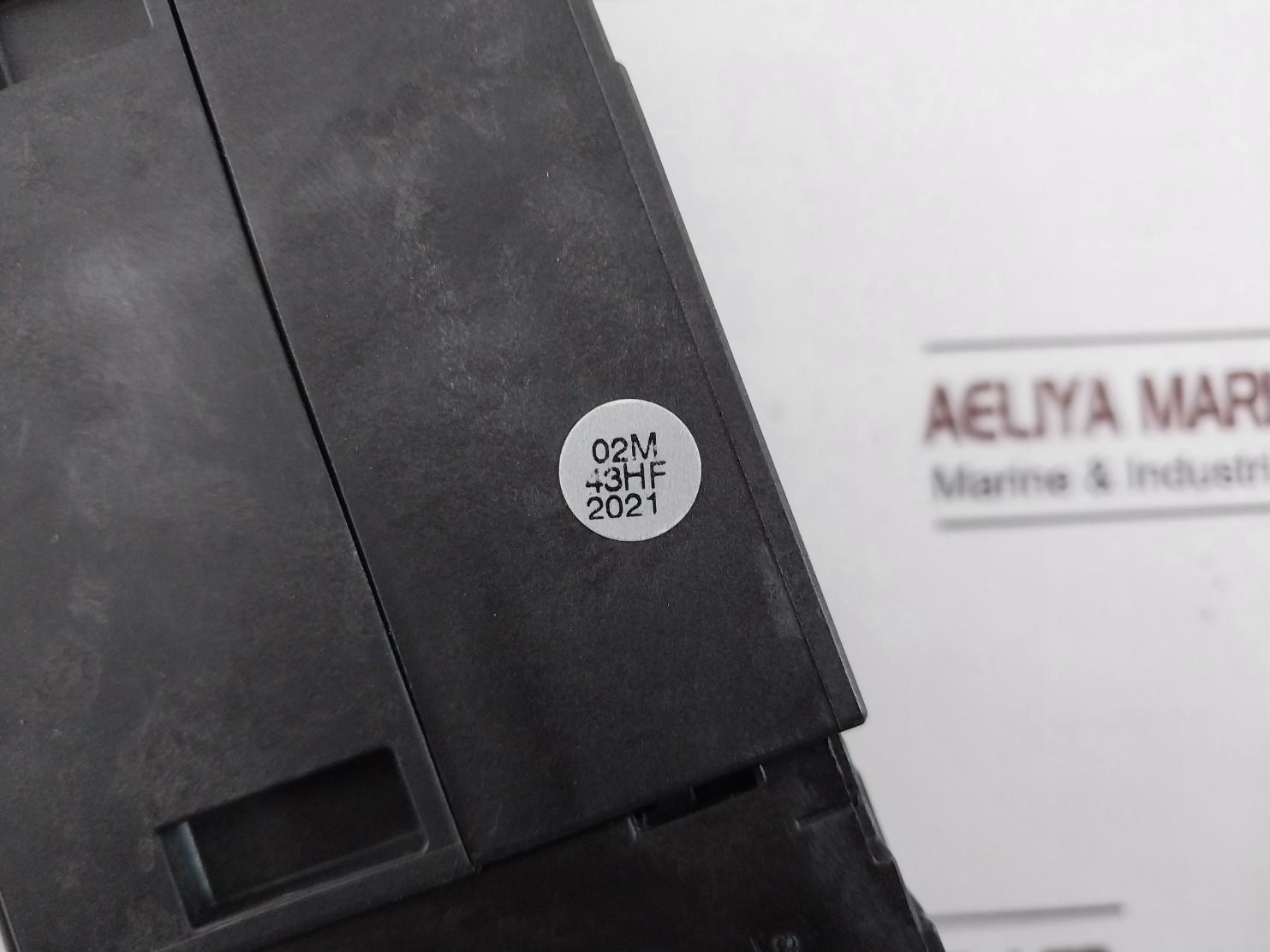 Eaton Nzmb2-a160 Complete Molded Case Circuit Breaker 50/60Hz 125-160A Ir/A