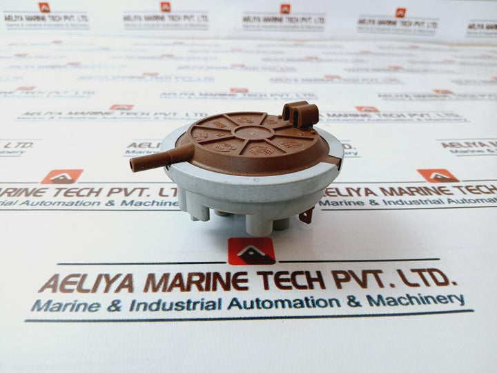 Eaton Pd4-524A Level Switch