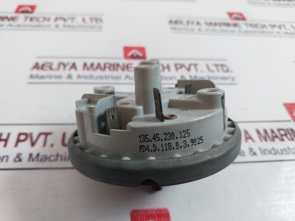 EATON PD4 Level Switch