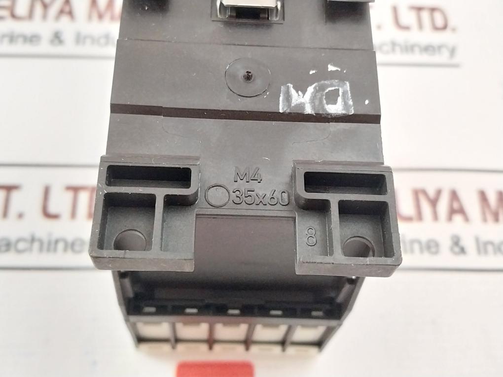 Eaton Xtce009B10 Contactor 230V50Hz / 240V60Hz