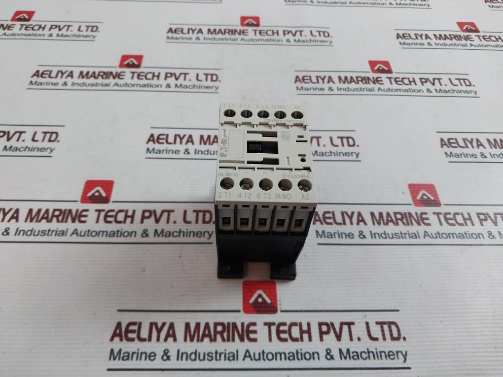 Eaton XTCE009B10 Contactor DIL M9-10 3 Pole Break 250V DC
