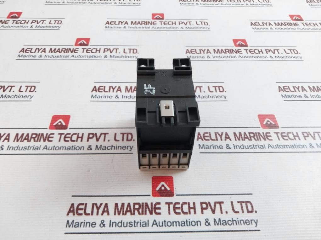 Eaton XTCE009B10 Contactor DIL M9-10 3 Pole Break 250V DC