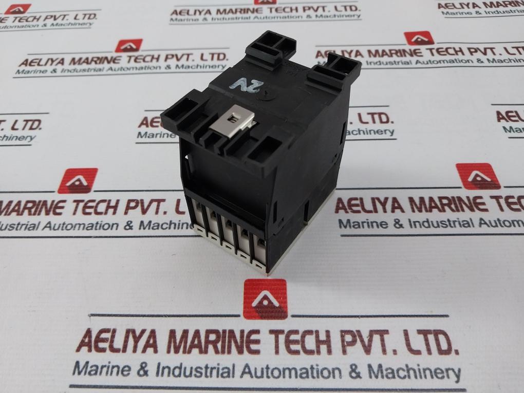 Eaton Xtce012B10 3 Pole Contactor 50/60Hz