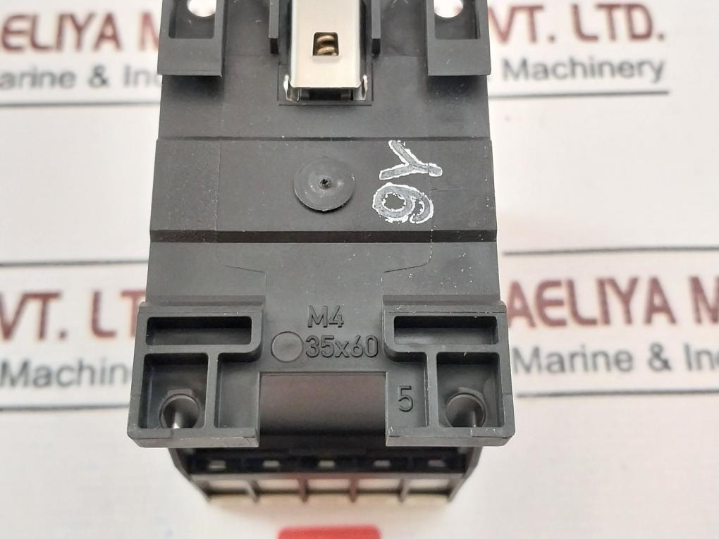 Eaton Xtre10B22 Contactor Relay Dil A-22, 230V 50/60Hz 16A