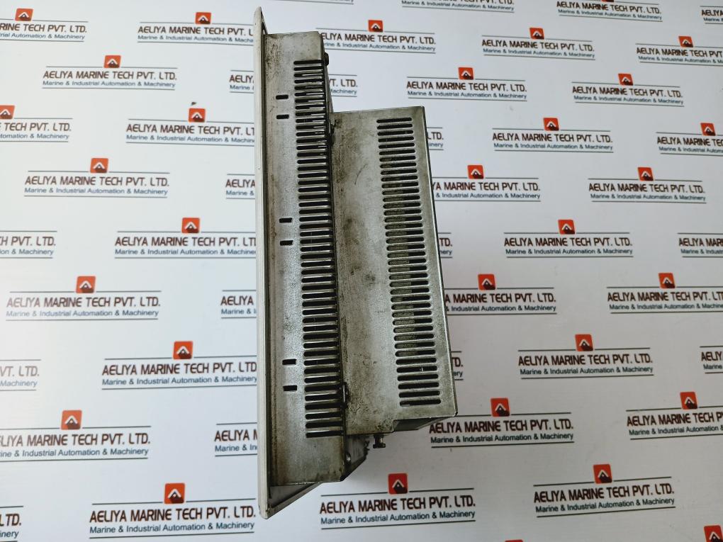 Eaton XV-440-10TVB-1-1AI Operator Interface 24VDC 1.3A