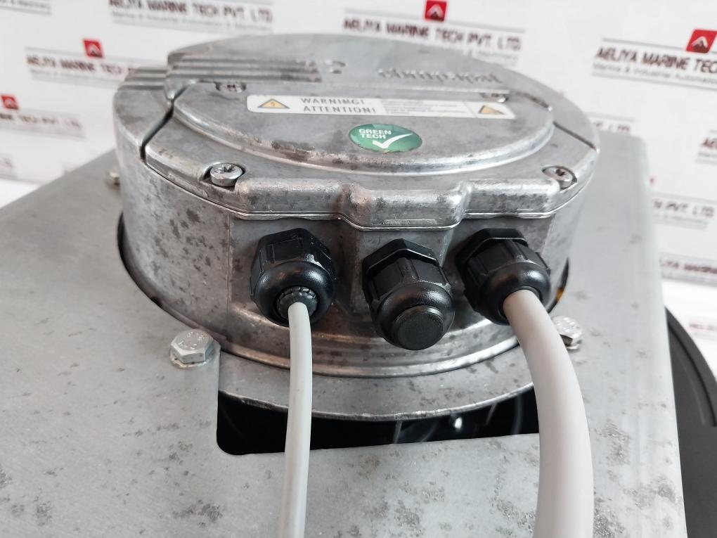 Ebmpapst R3G310-rq10-c1 Inducer Blower Motor 380-480 Vac 50/60Hz Ip54 1.8A 1.0Kw