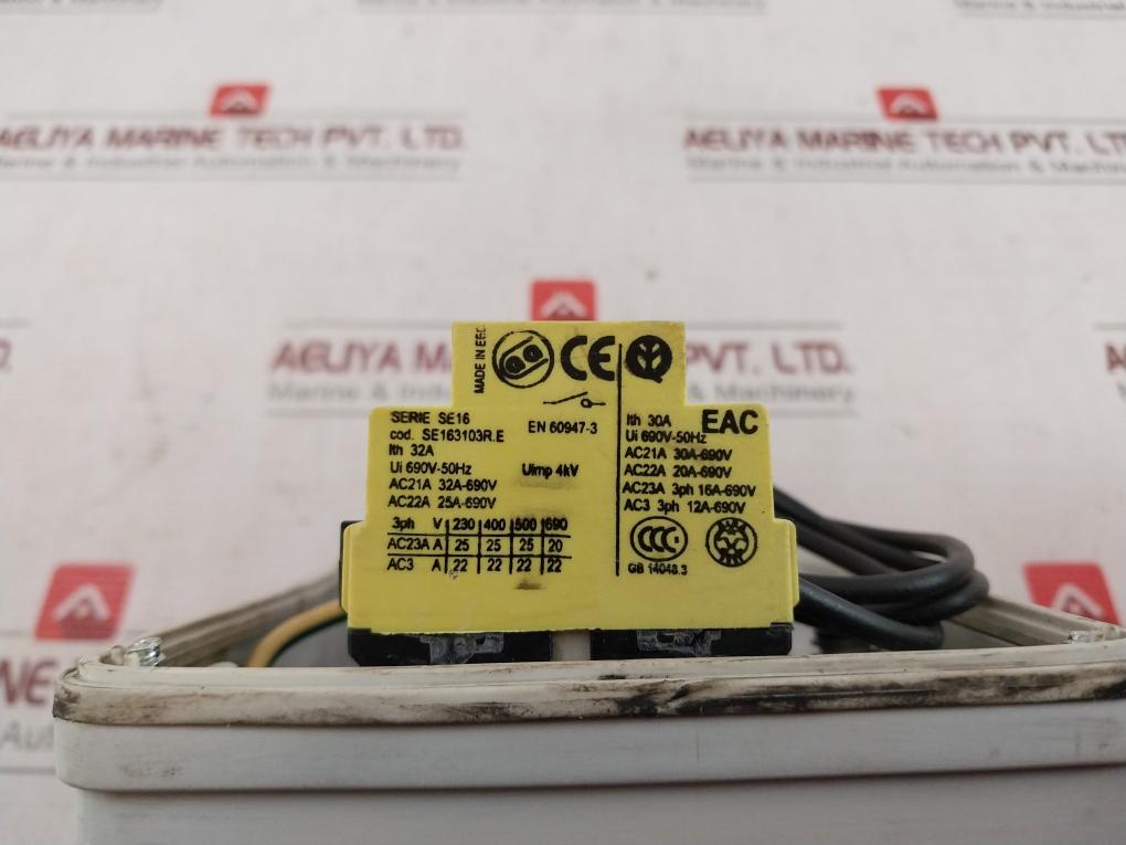 Ec Elettrocanali Ec692901 Angled Flush-mounted Socket Iec309 200/250V 50-60Hz