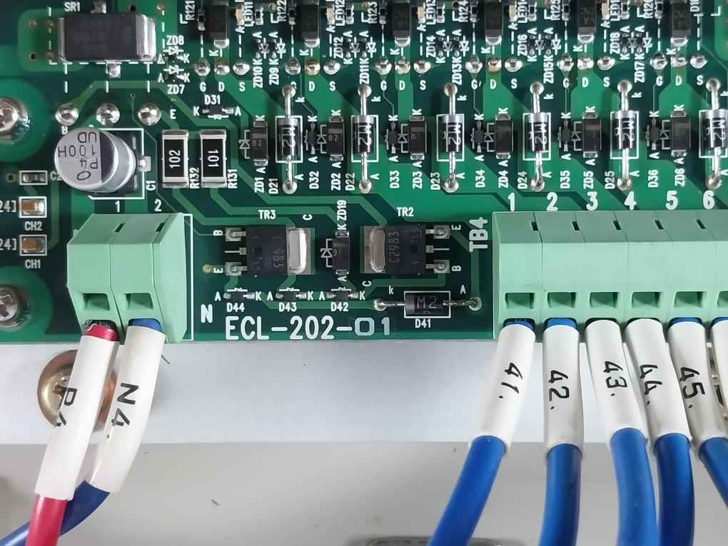 Ecl-202-01 Solenoid Valve Driver Box 885 73760145