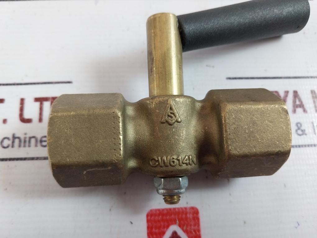 Econ CW614N Pressure Gauge Cocks- Female Thread