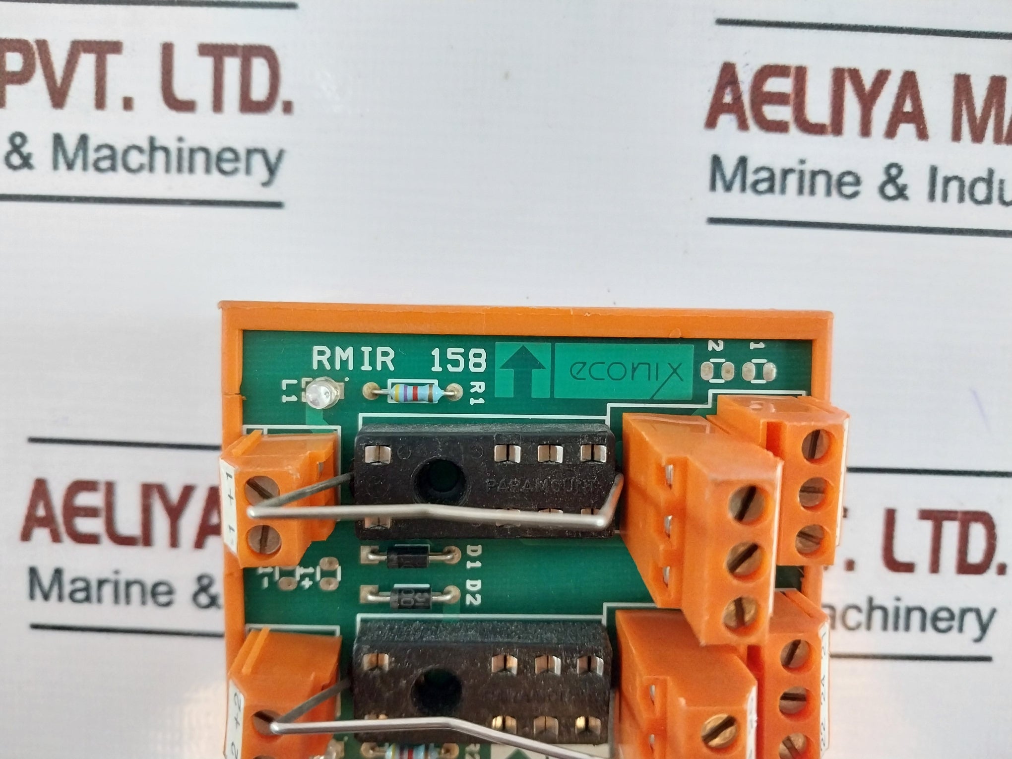 Econix RMIR 158 Din Rail Mounted Relay Interface Module