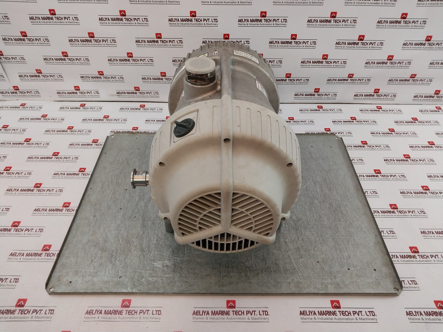 Edwards Xds35I Vacuum Pump Ac Motor A73001983 200-230V 6.6A 50/60Hz