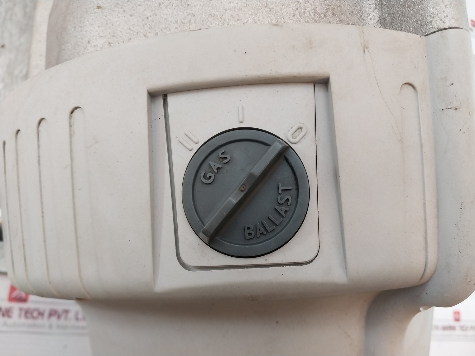 Edwards Xds35I Vacuum Pump Ac Motor A73001983 200-230V 6.6A 50/60Hz