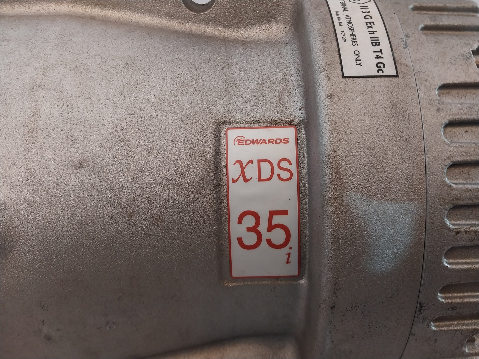 Edwards Xds35I Vacuum Pump Ac Motor A73001983 200-230V 6.6A 50/60Hz