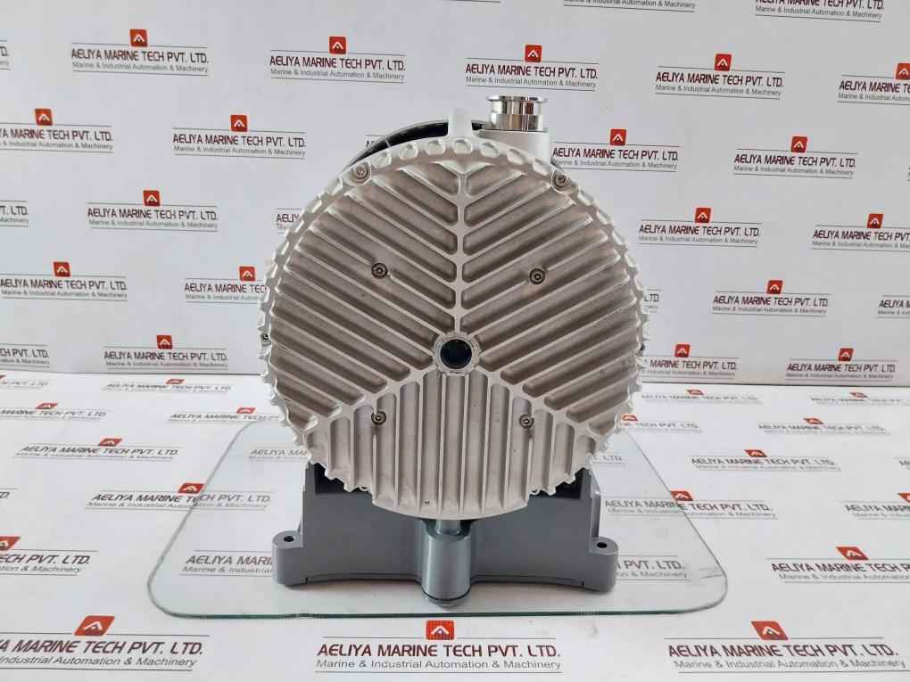 Edwards Xds46I 1-ph Dry Scroll Pump A73101983 100/130V 50/60Hz