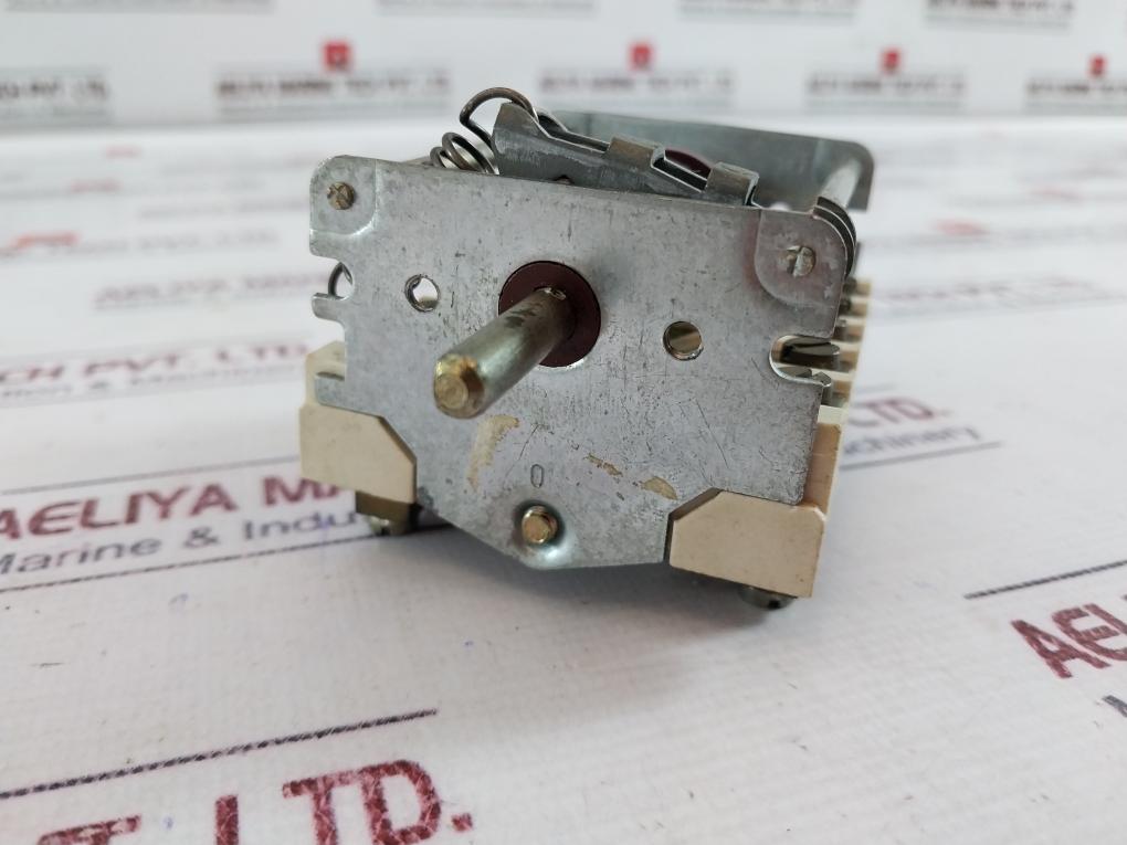 Ego 43.34216.000 Regulating Switch, 25A 480V, 32A 250V