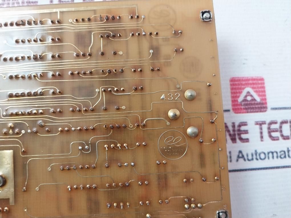 Eidsvoll Electronics 432-2 142 Printed Circuit Board