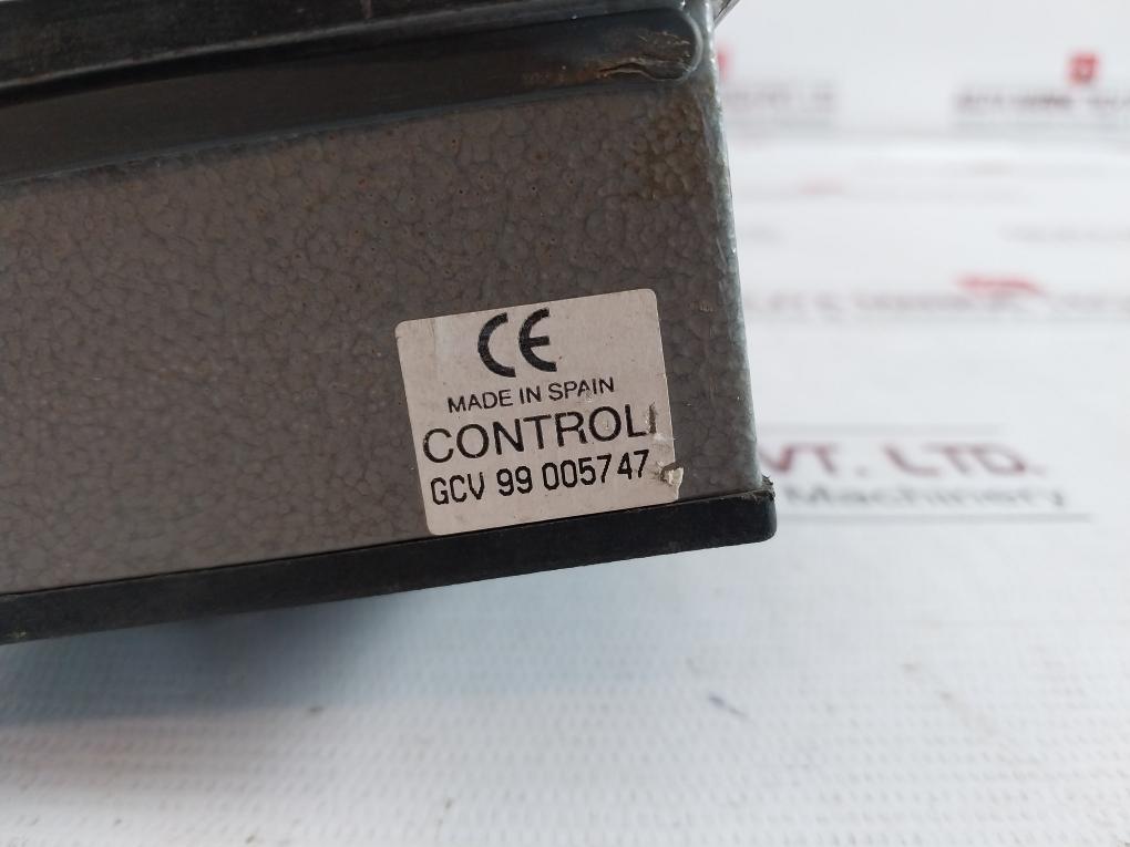 Ejb 0-300V Voltmeter 220/110V