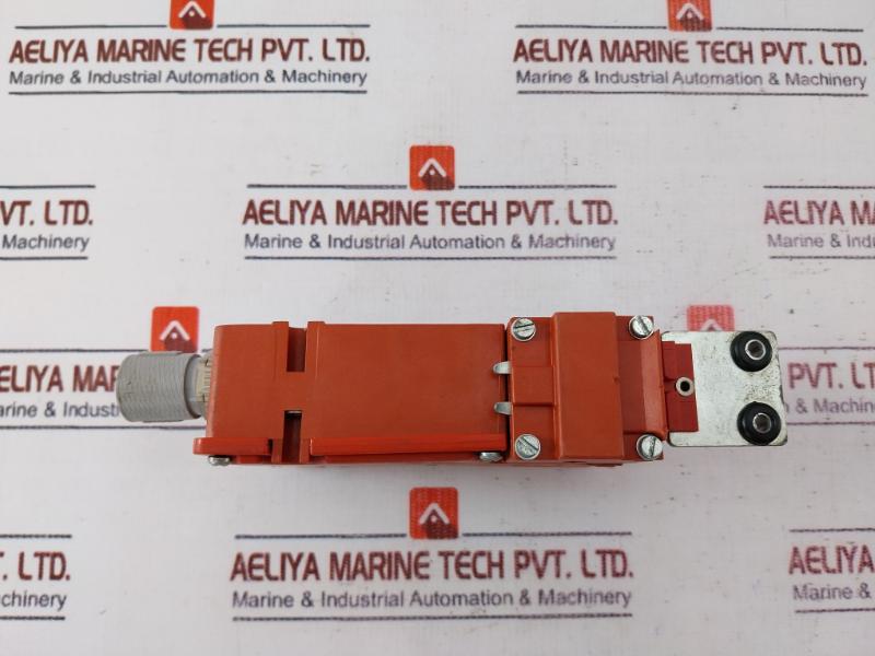 Elan Tzm 230 Vac Schmersal Sicherheitsschalter Iec 947 / En 60947